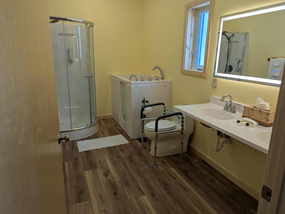 Double Room - Disability Access interior